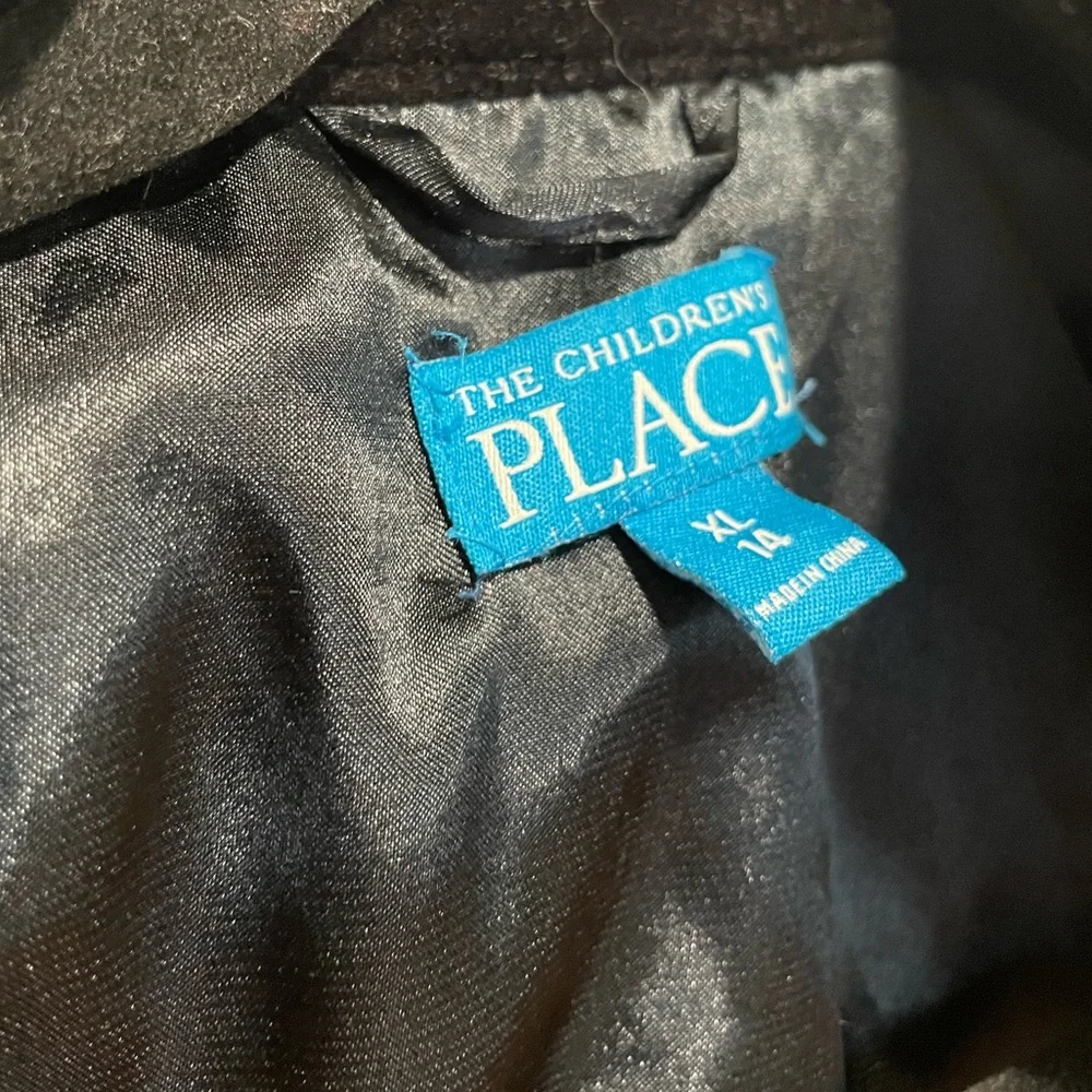 THE CHILDREN’S PLACE Black Velvet Jacket with Gold Buttons XL Kids 14